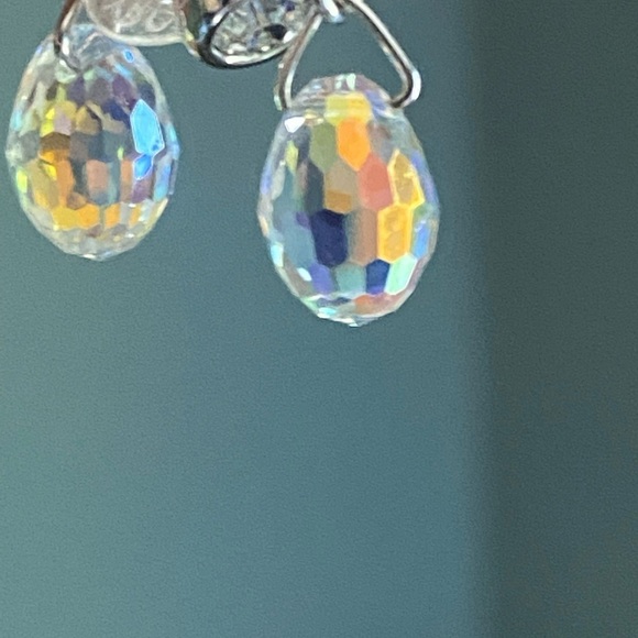 Swarovski Aurora Borealis style earrings - Picture 10 of 16